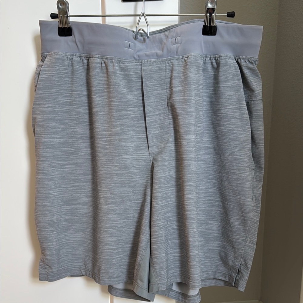 Lululemon Athletica T.H.E. Short - Heather Gray Sea Salt - Men’s Shorts 7”